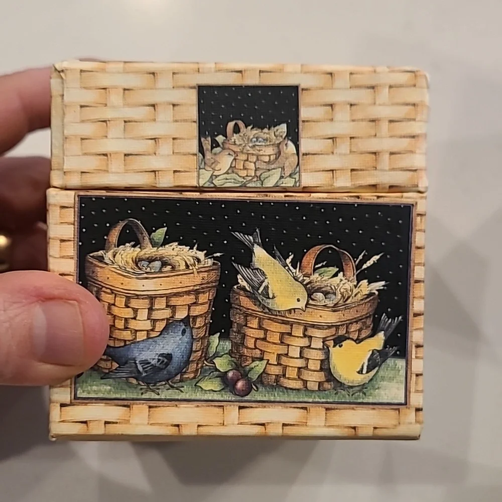 Bobs Primitive Box Bundle - Picture 2 of 15